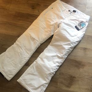 Brand new women’s ski/snow pants